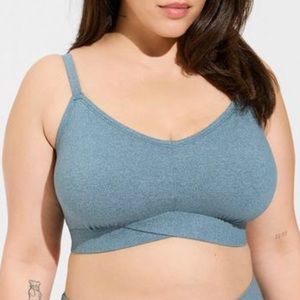 BRAND NEW NWT Torrid Dusty Blue Lightly Lined Bralette Bra 1X (14/16)